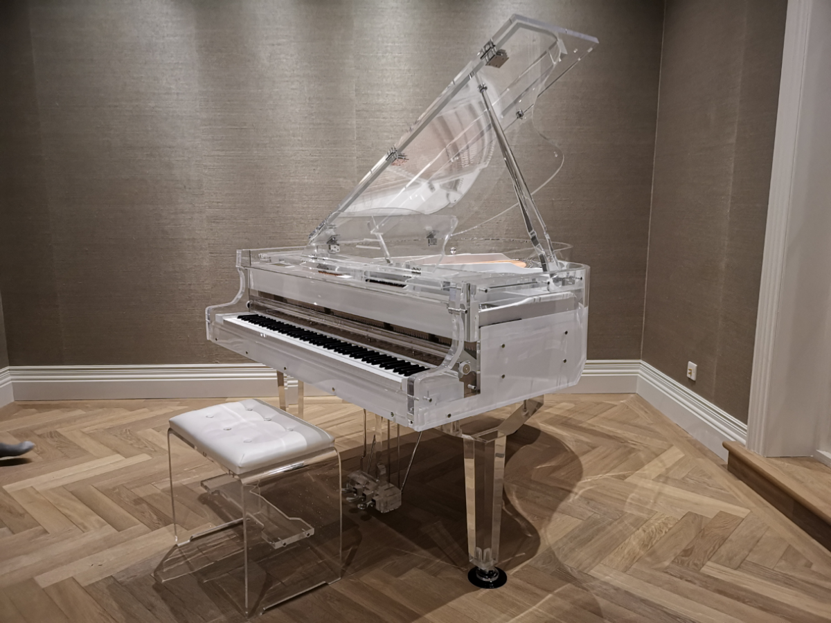 Transparent Self Playing Grand Piano Full Self Playing System Delivery Included